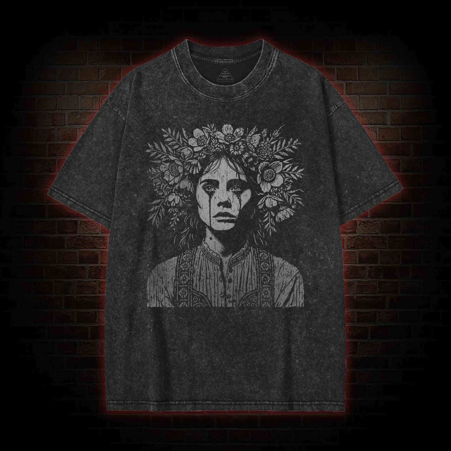 Mystic Hooded Figure Washed T-shirt
