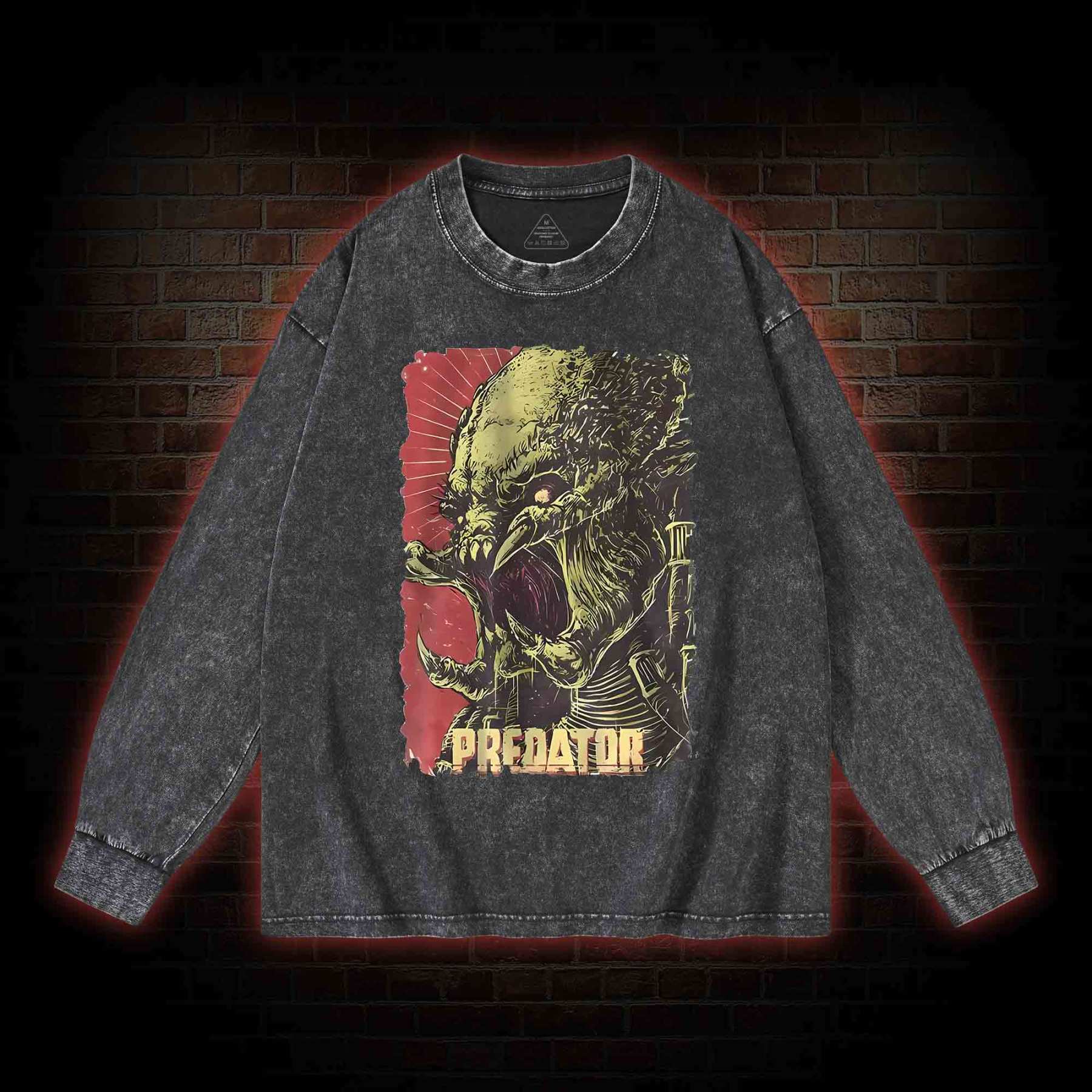 Alien Vs Alien Hunter Vintage Movie Washed Long-Sleeve T-shirt