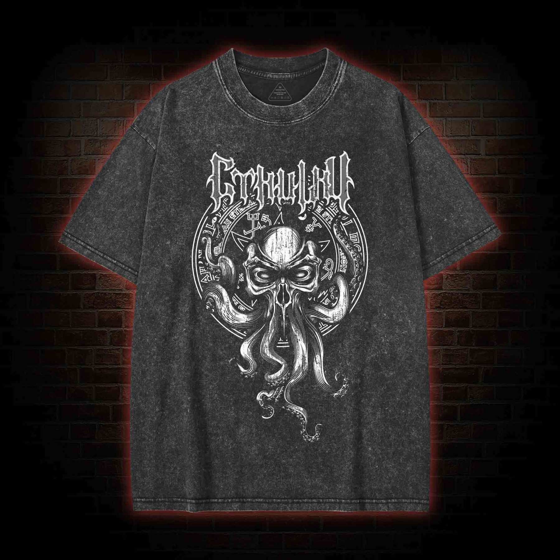 Cthulhu Retro Washed T-shirt with Dark Style
