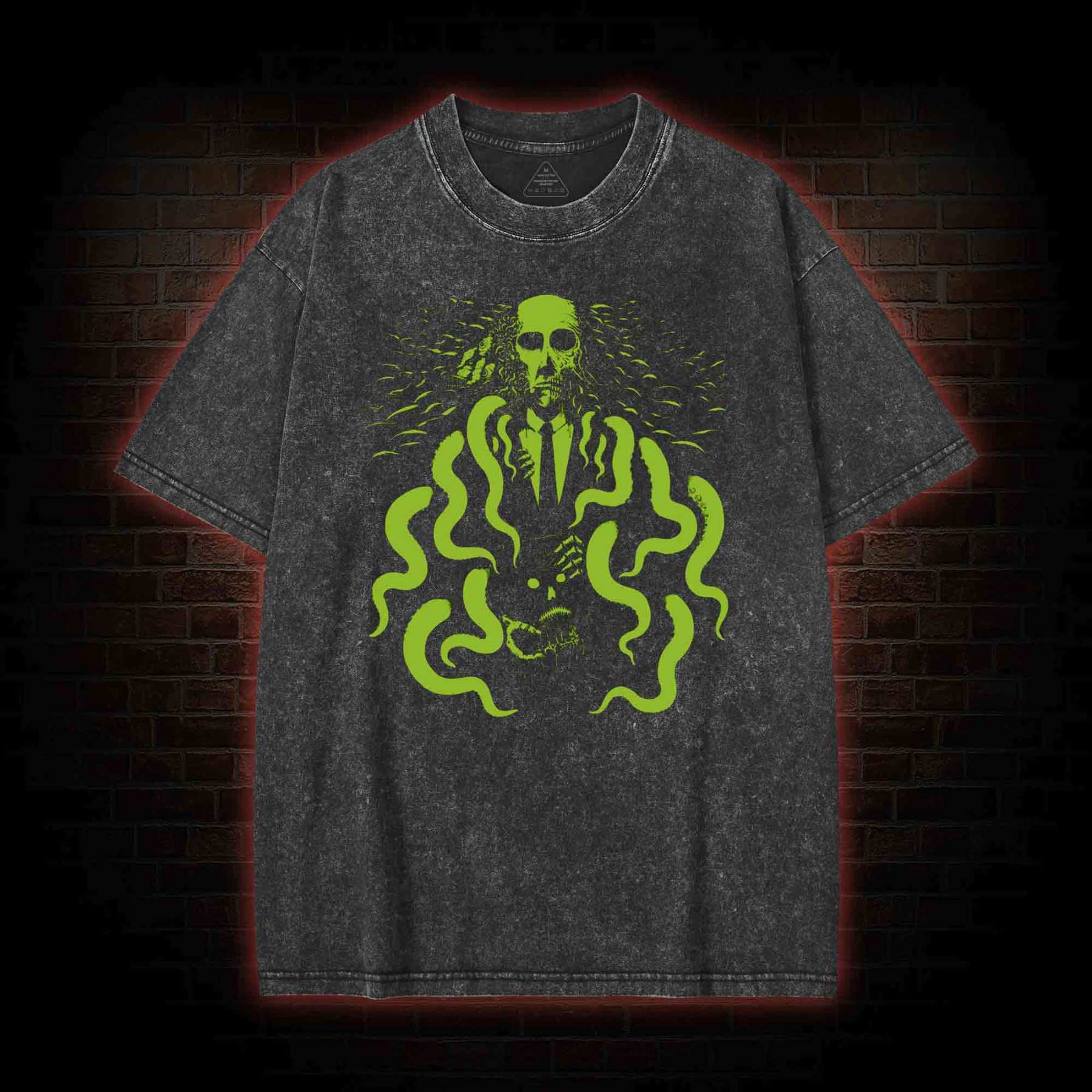 H.P. Lovecraft Cthulhu Washed T-shirt with Dark Style