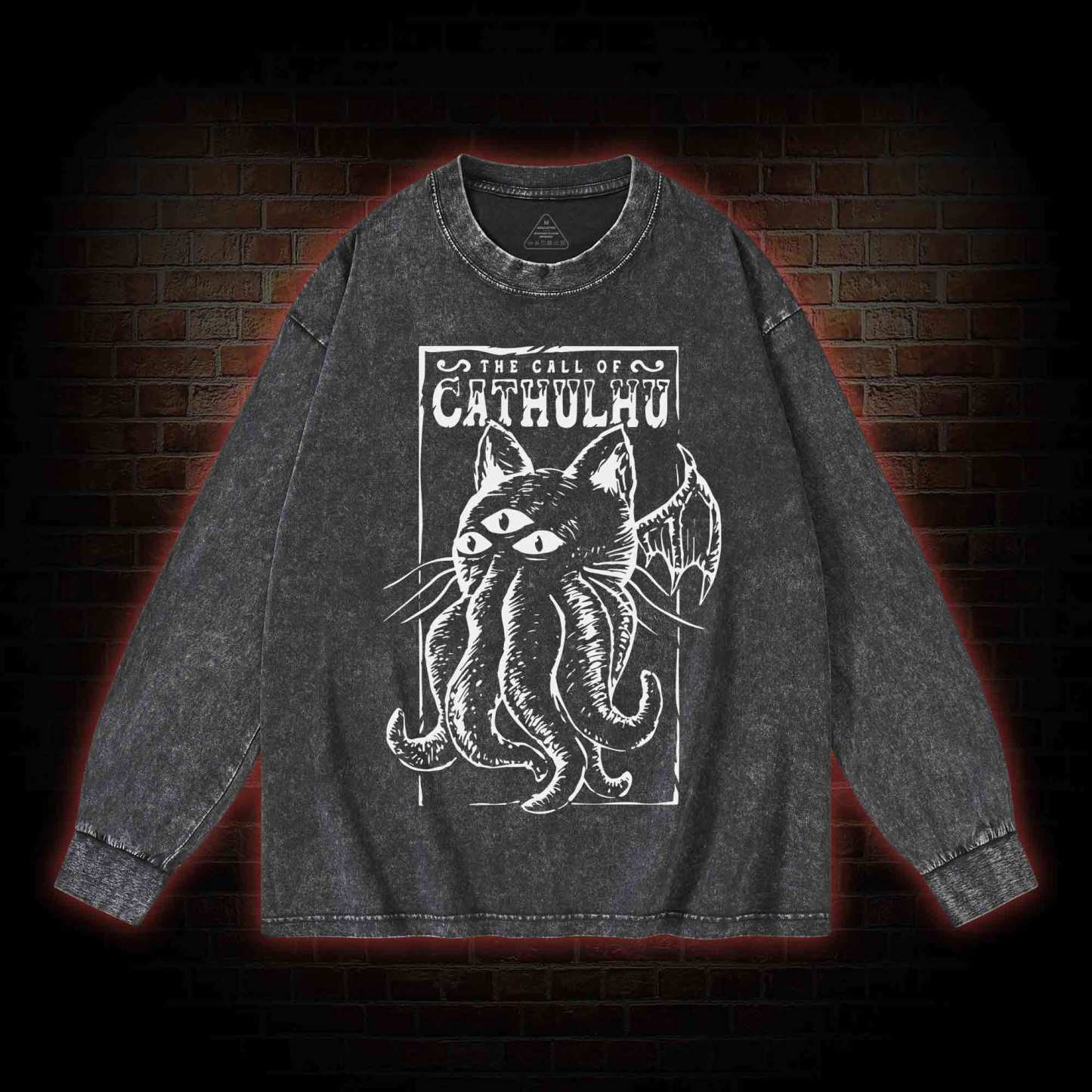 The Call Of Cathulhu Essential Washed Long-Sleeve T-shirt