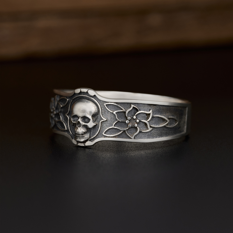 018 Sterling Silver Band Ring