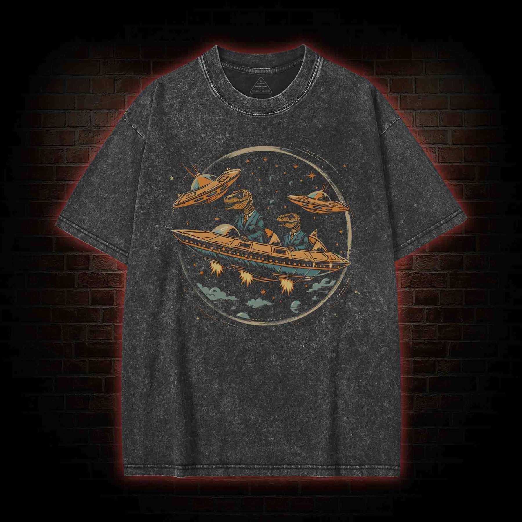 Dinosaur UFO Encounter Washed T-shirt