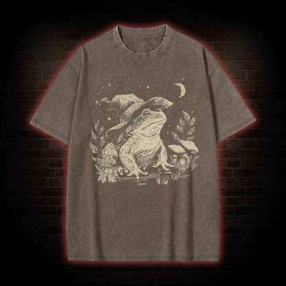 Witchy Frog Washed T-shirt