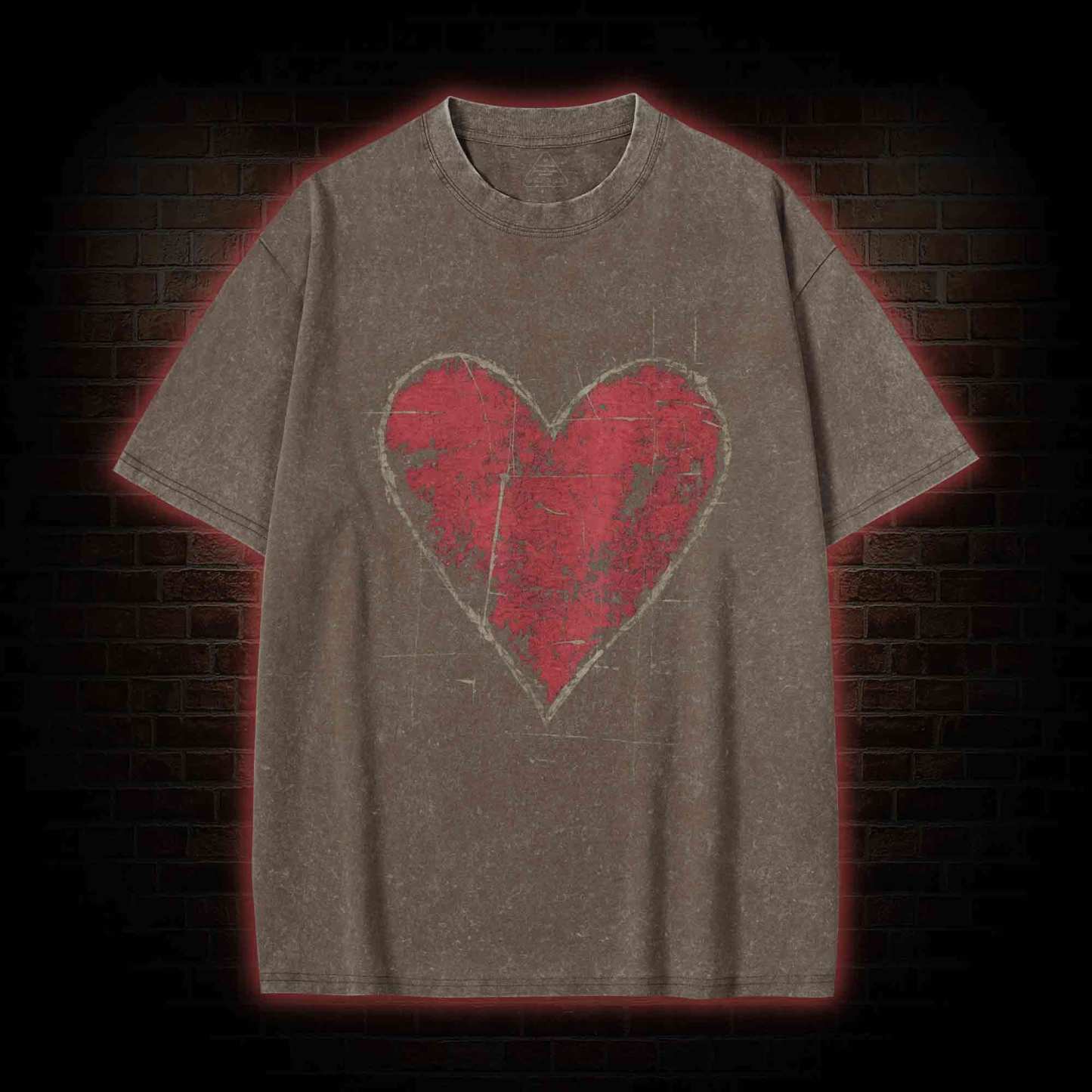 Distressed Heart Washed T-shirt