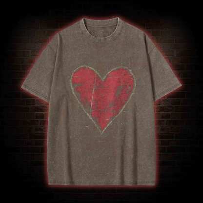 Distressed Heart Washed T-shirt