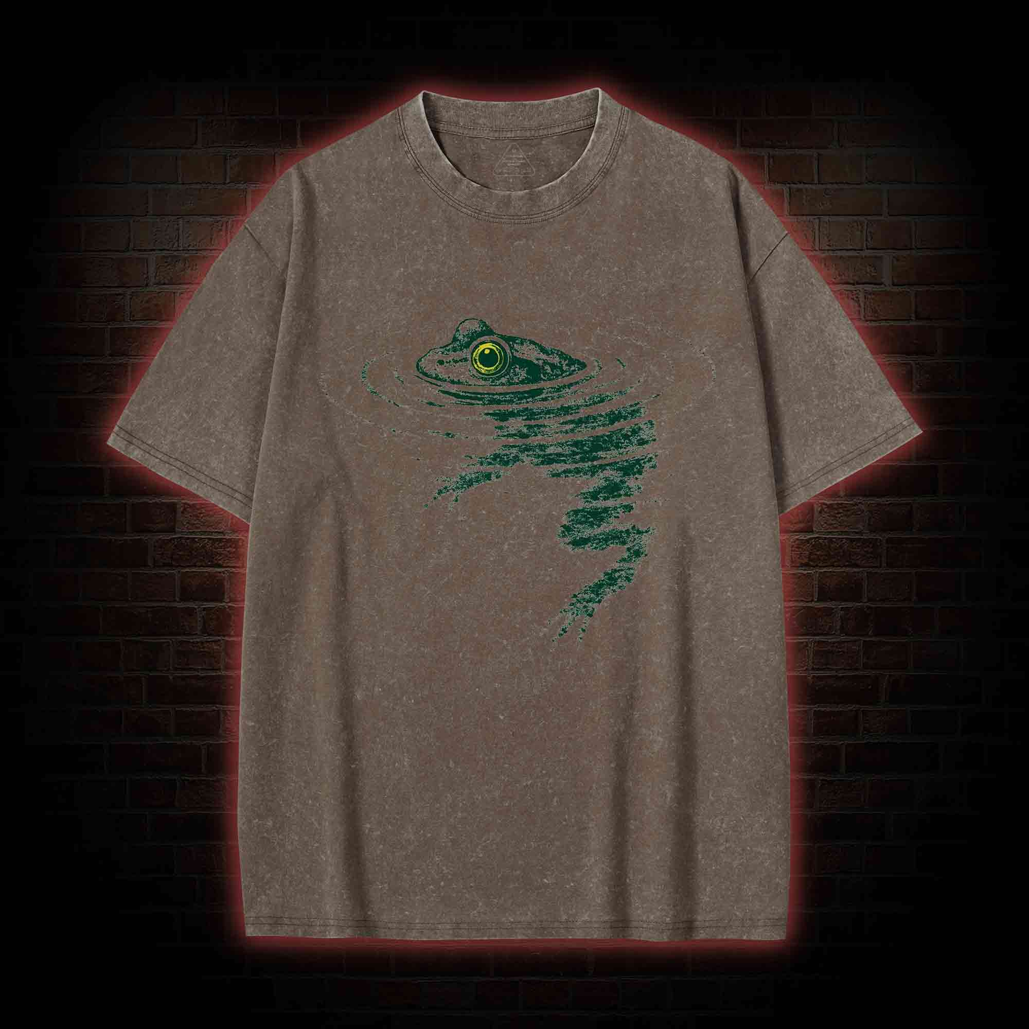 Frog Swimming Washed T-shirt