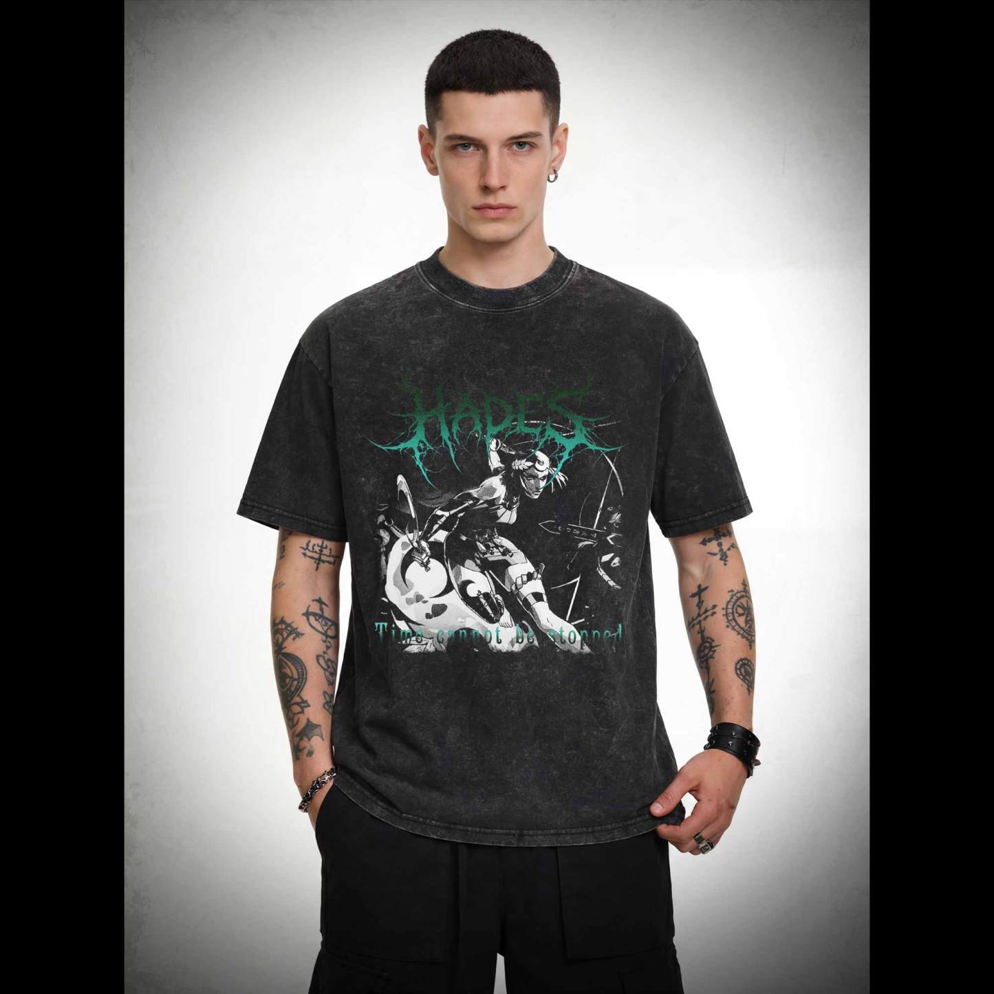 Time Flows Washed T-shirt