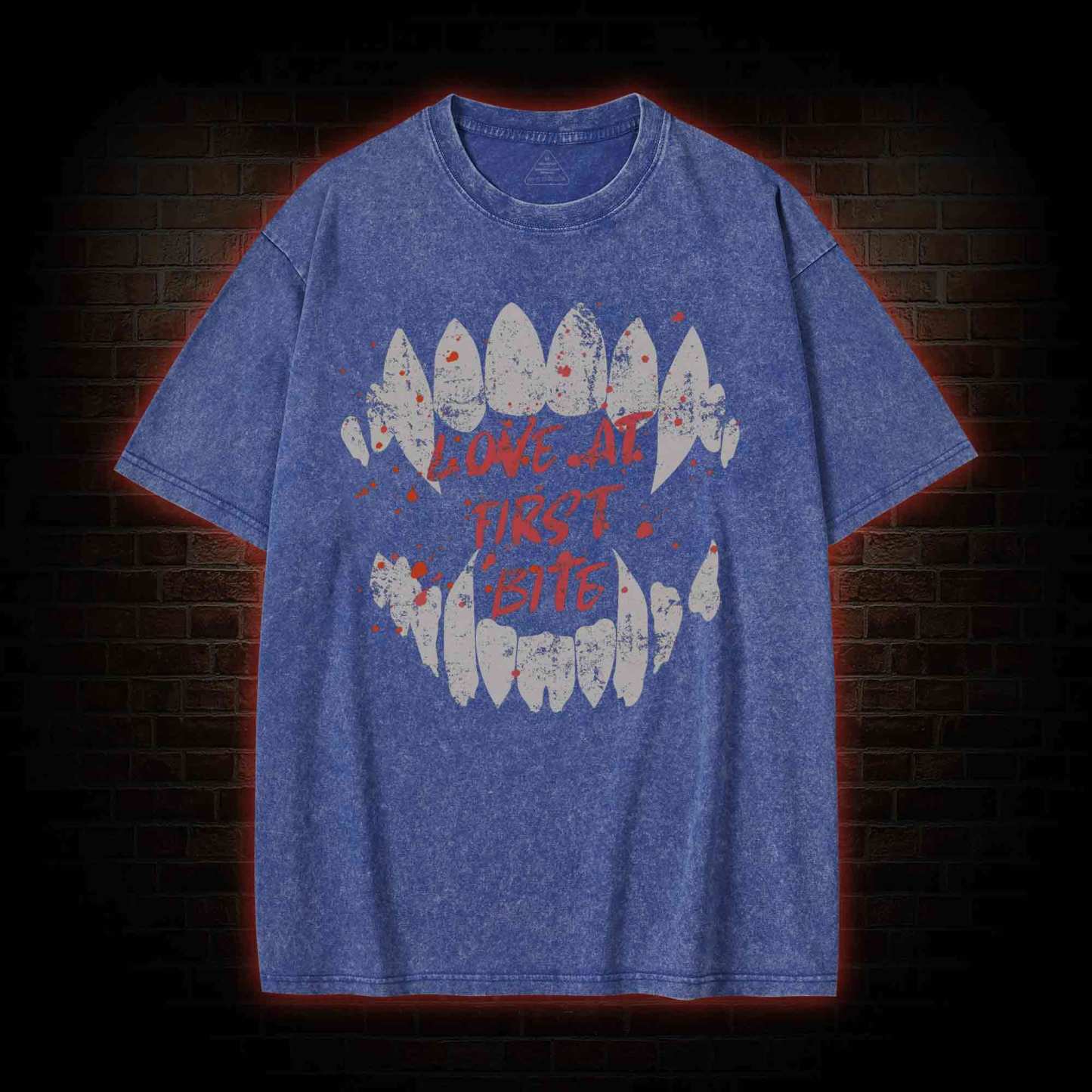 Love at First Bite Washed T-shirt