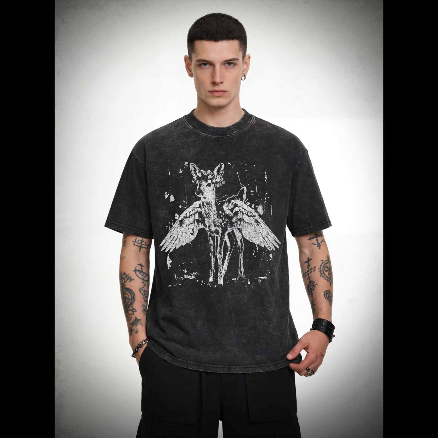 Winged Fawn Washed T-shirt