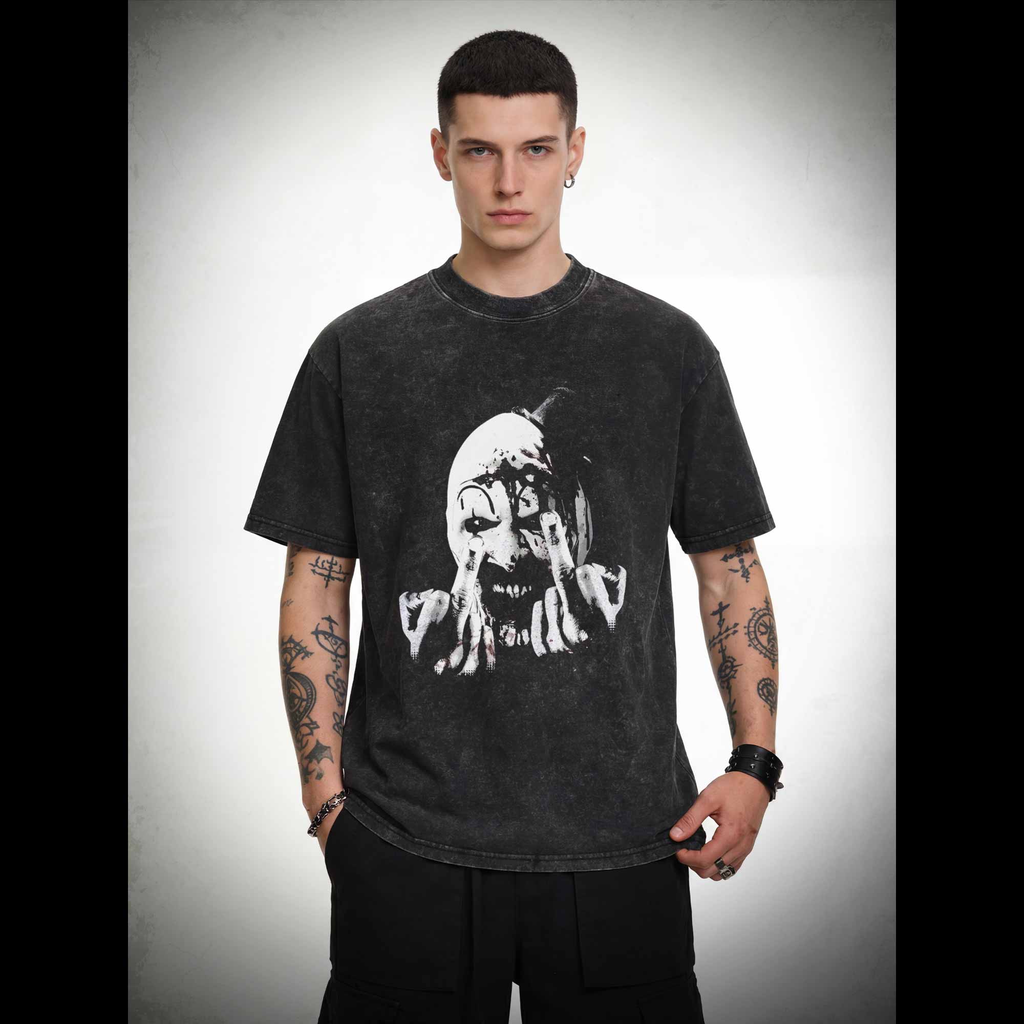 Finger Salute Washed T-shirt