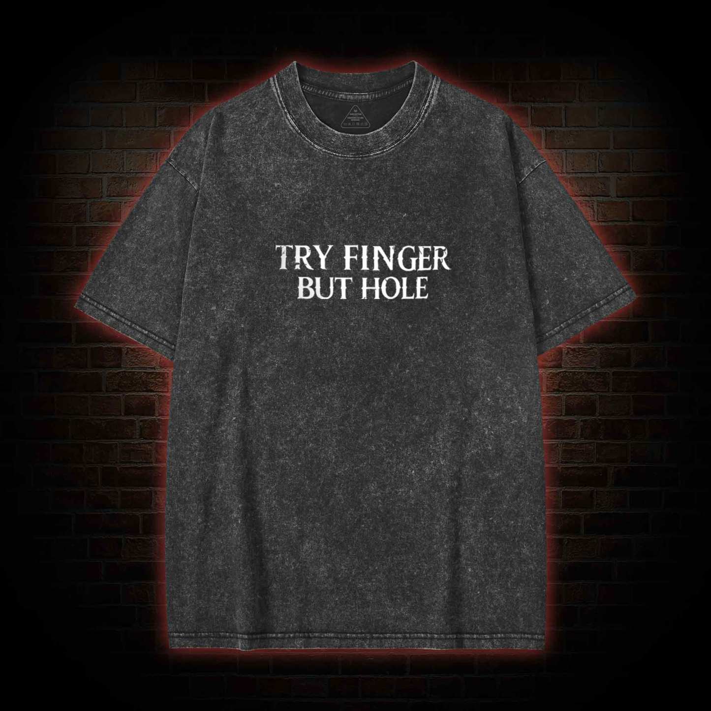 Try Finger but Hole Back Print Washed T-shirt