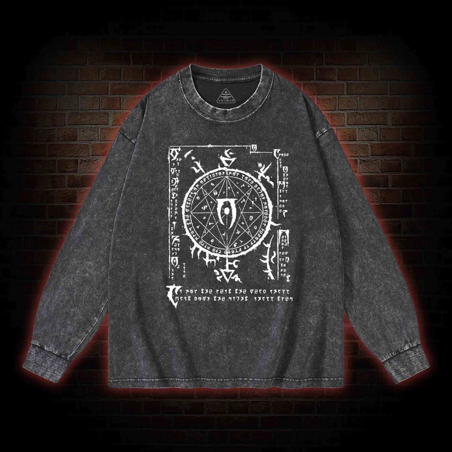 Mysterium Washed Long-Sleeve T-shirt