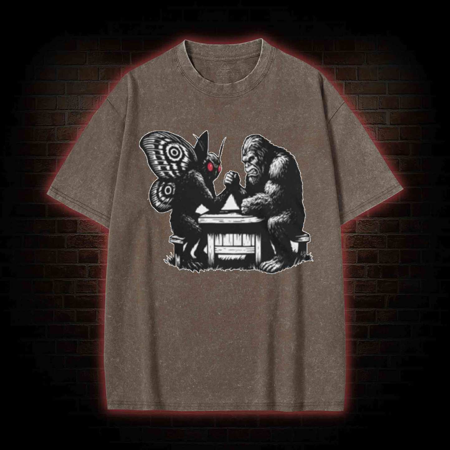 Bigfoot V Mothman Washed T-shirt