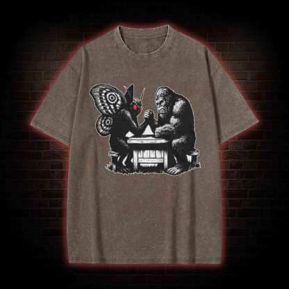 Bigfoot V Mothman Washed T-shirt