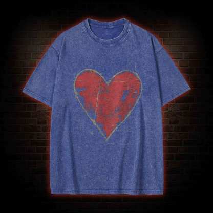 Distressed Heart Washed T-shirt