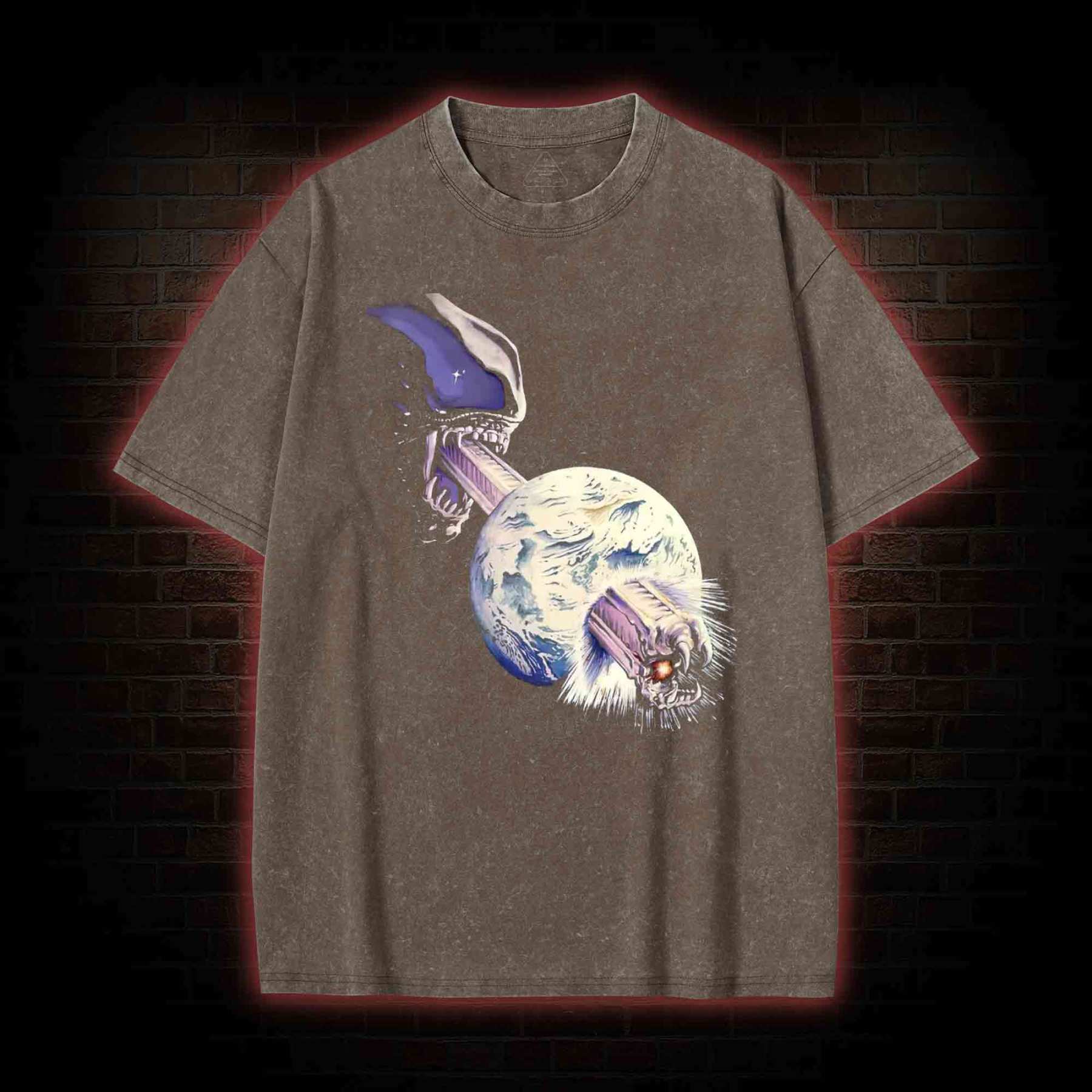 Alien Invasion Washed T-shirt