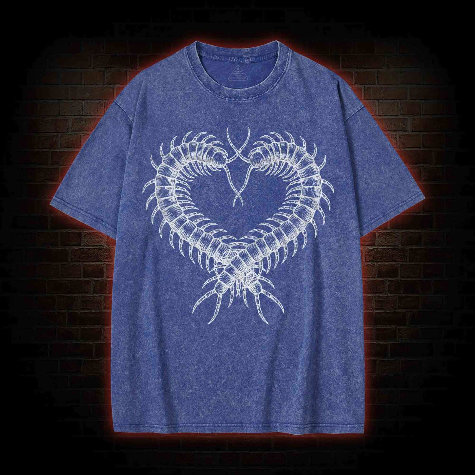 Centipede Heart Washed T-shirt