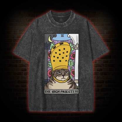 The High Priestess Cat Washed T-shirt