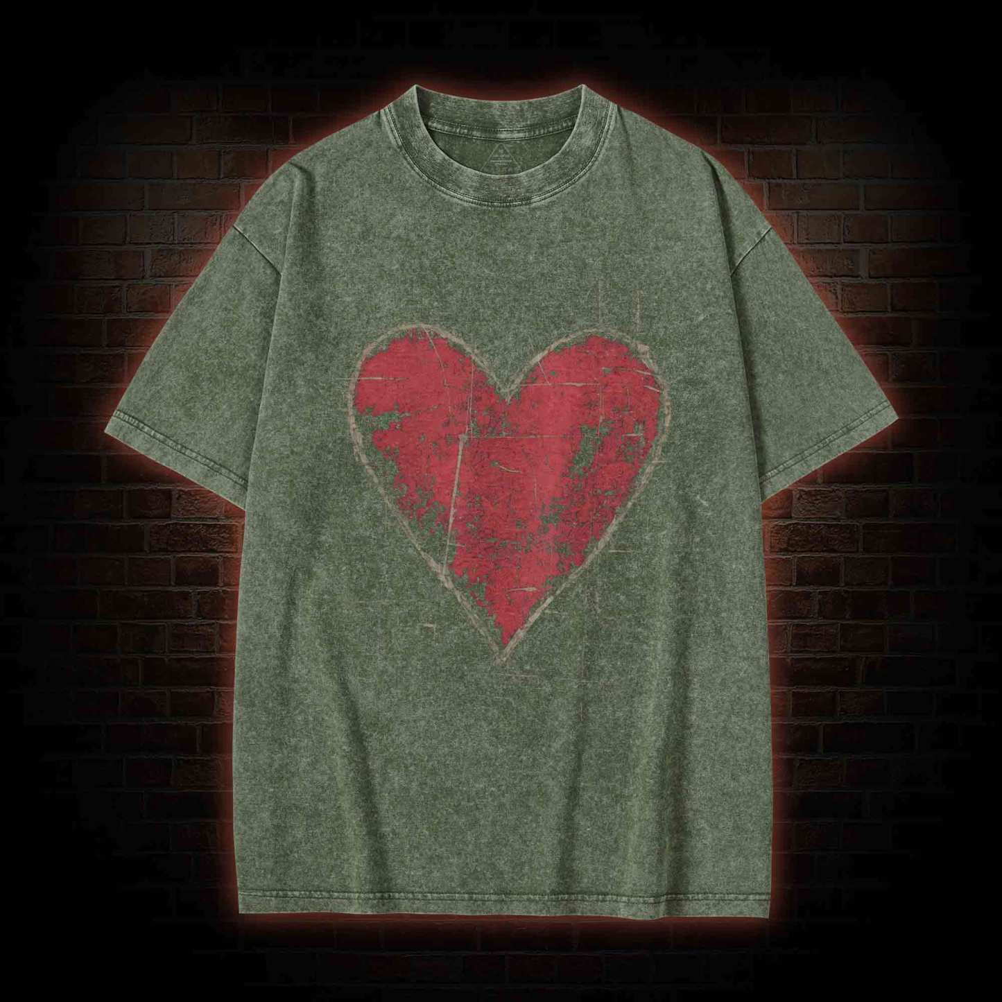 Distressed Heart Washed T-shirt