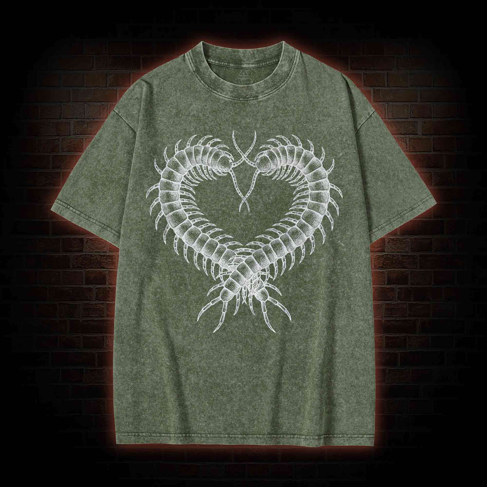 Centipede Heart Washed T-shirt