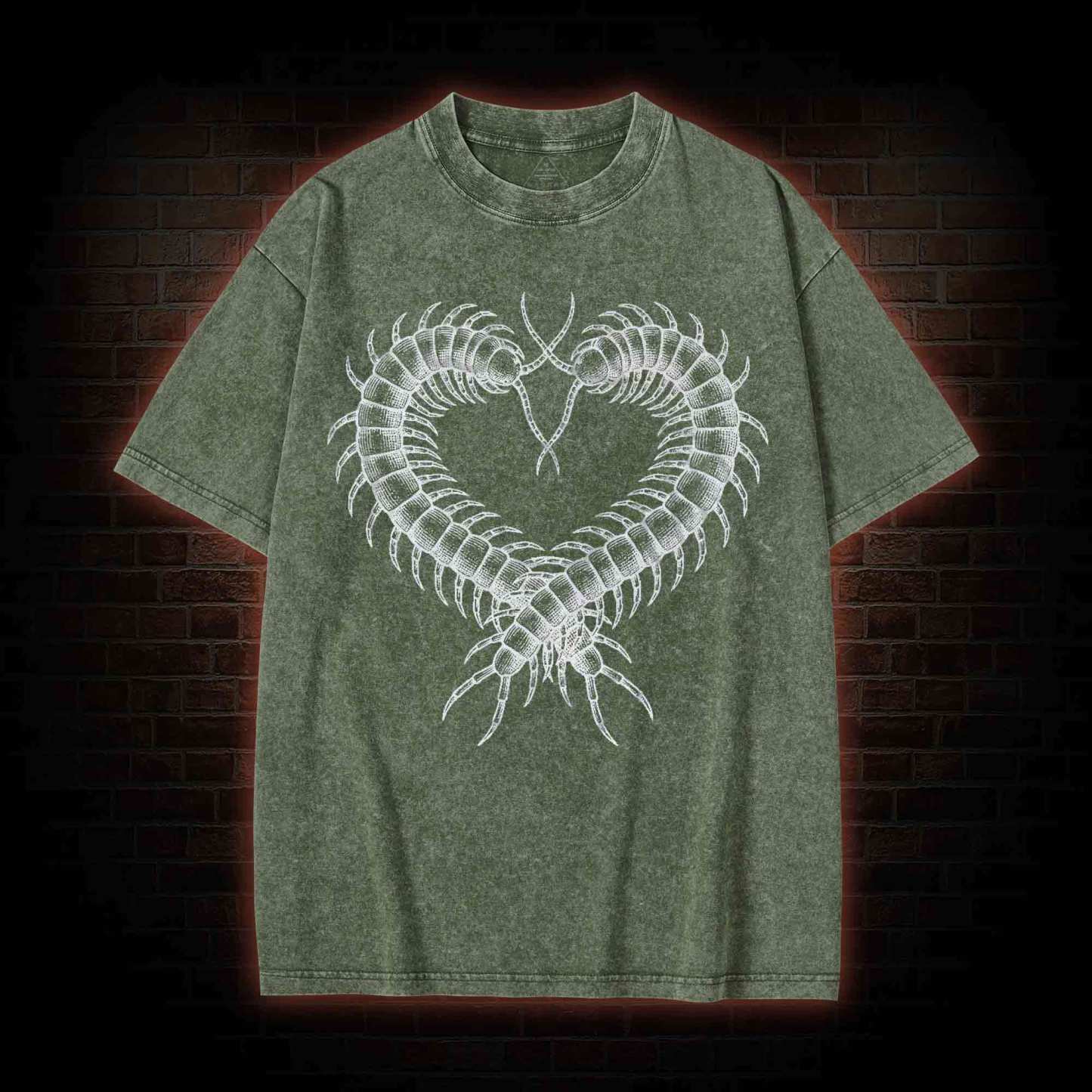 Centipede Heart Washed T-shirt