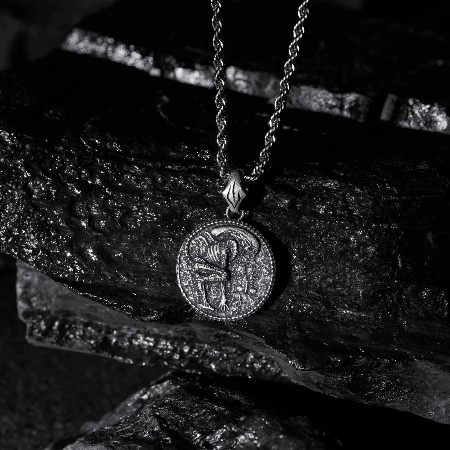 Ailen Sculptural Necklace