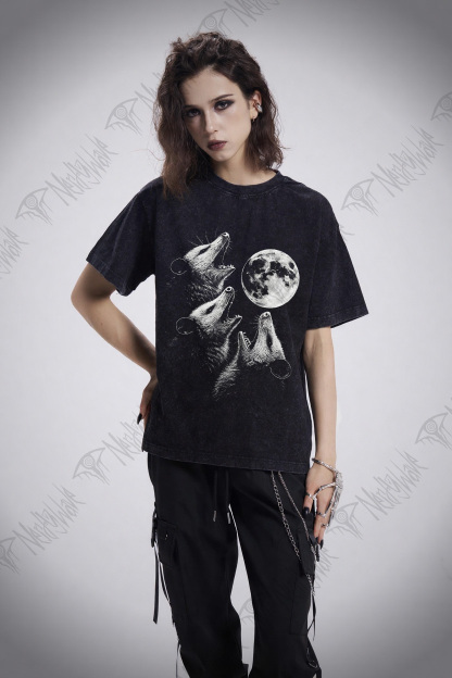Possums Howling to Moon Washed T-shirt