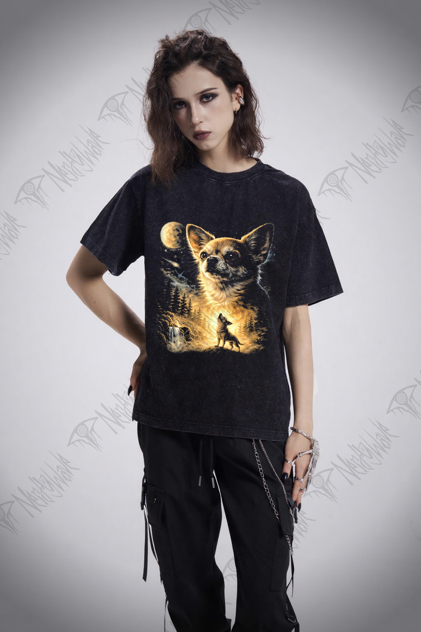 Chihuahua Howling to the Moon Washed T-shirt