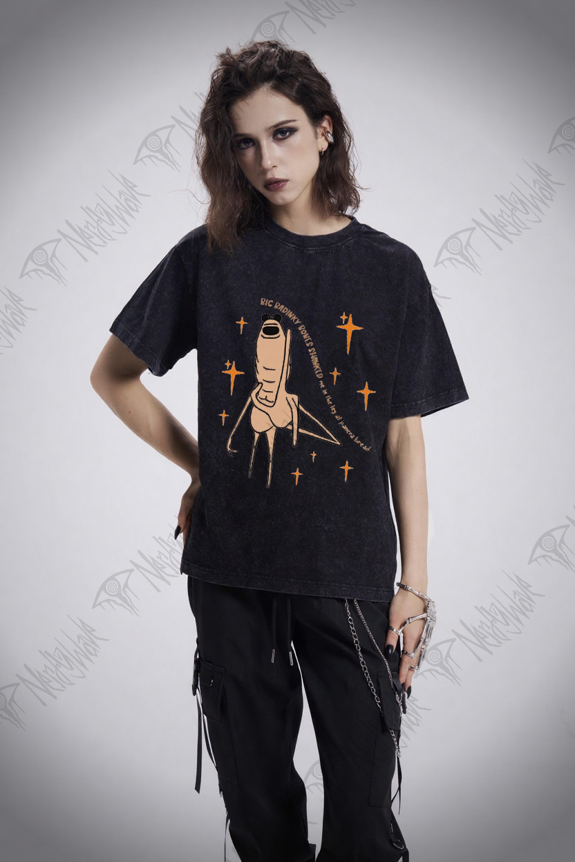 Marcus the Worm Washed T-shirt