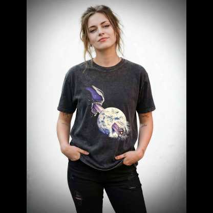 Alien Invasion Washed T-shirt