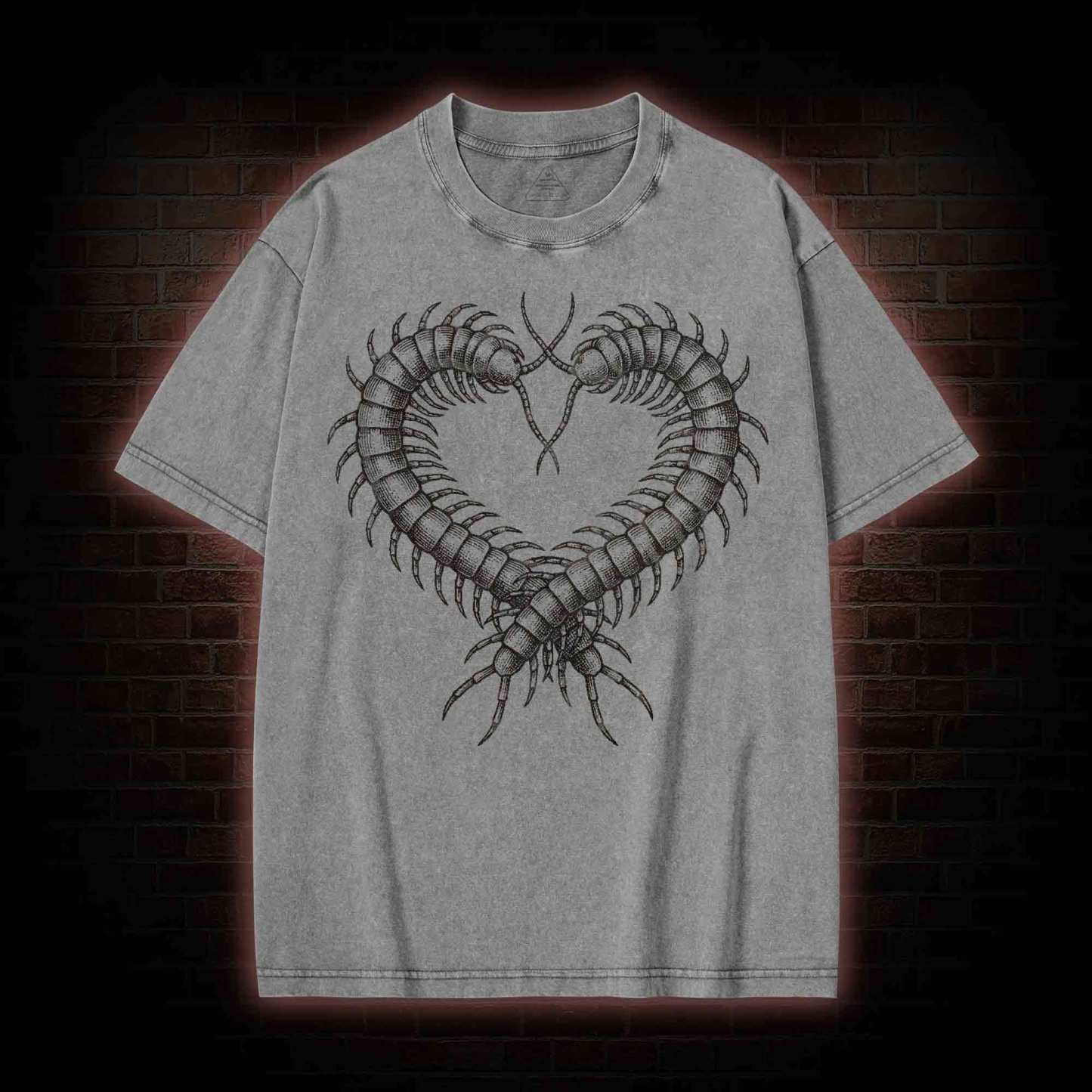 Centipede Heart Washed T-shirt
