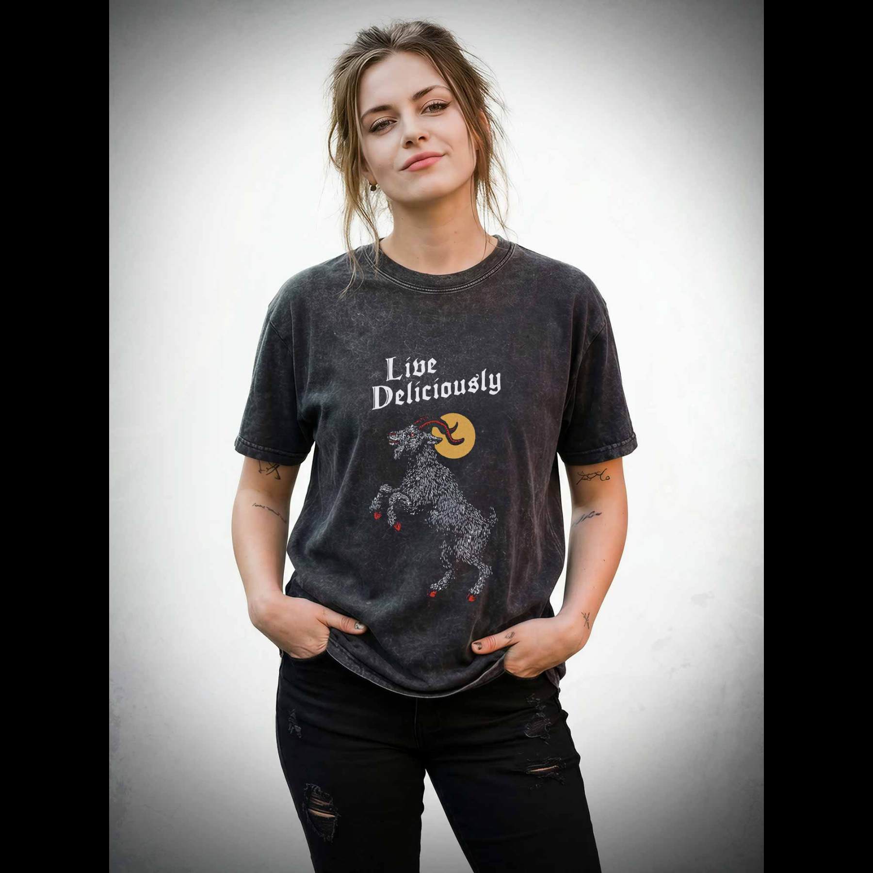 Live Deliciously Washed T-shirt