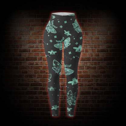 Midnight Flying Insects Women's Tight-Fitting Pants