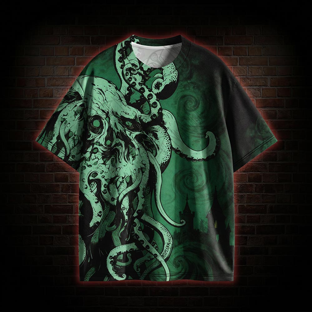 Retro Cthulhu Horror Graphic T-shirt