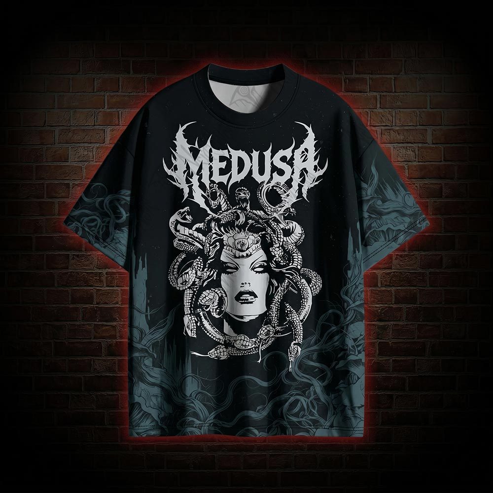 Retro Medusa Horror Graphic T-shirt