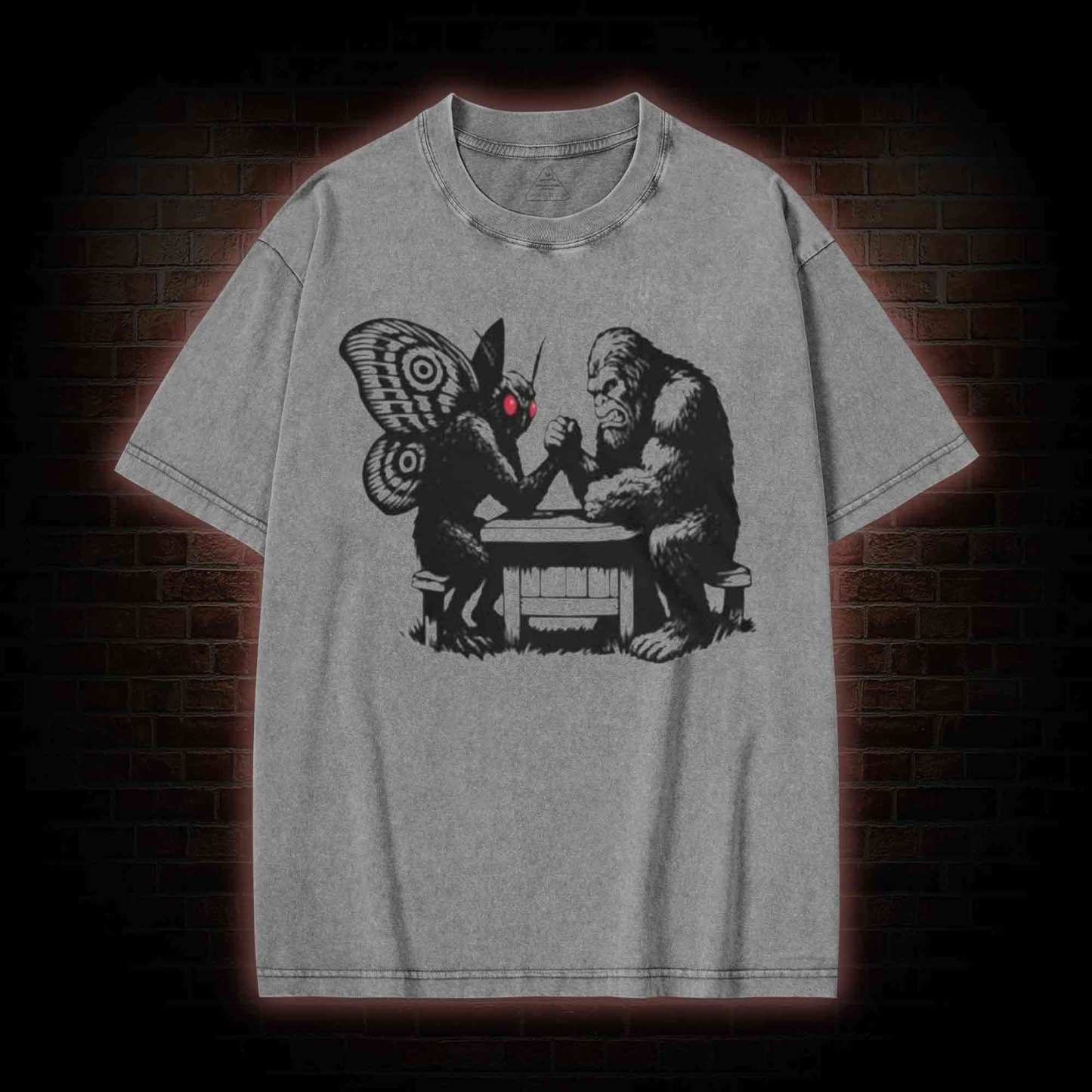 Bigfoot V Mothman Washed T-shirt