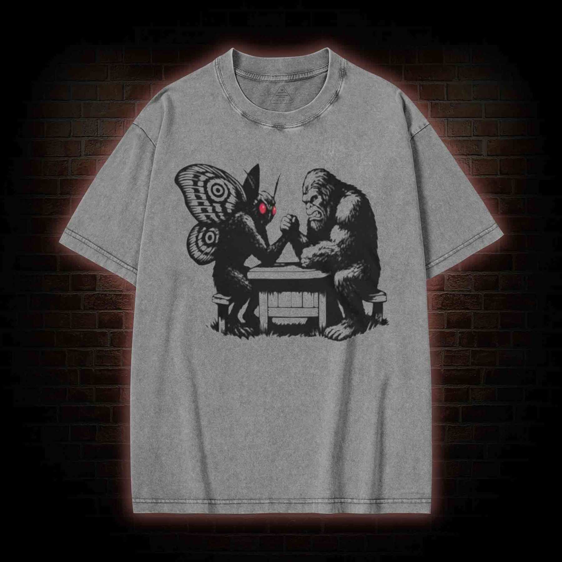 Bigfoot V Mothman Washed T-shirt