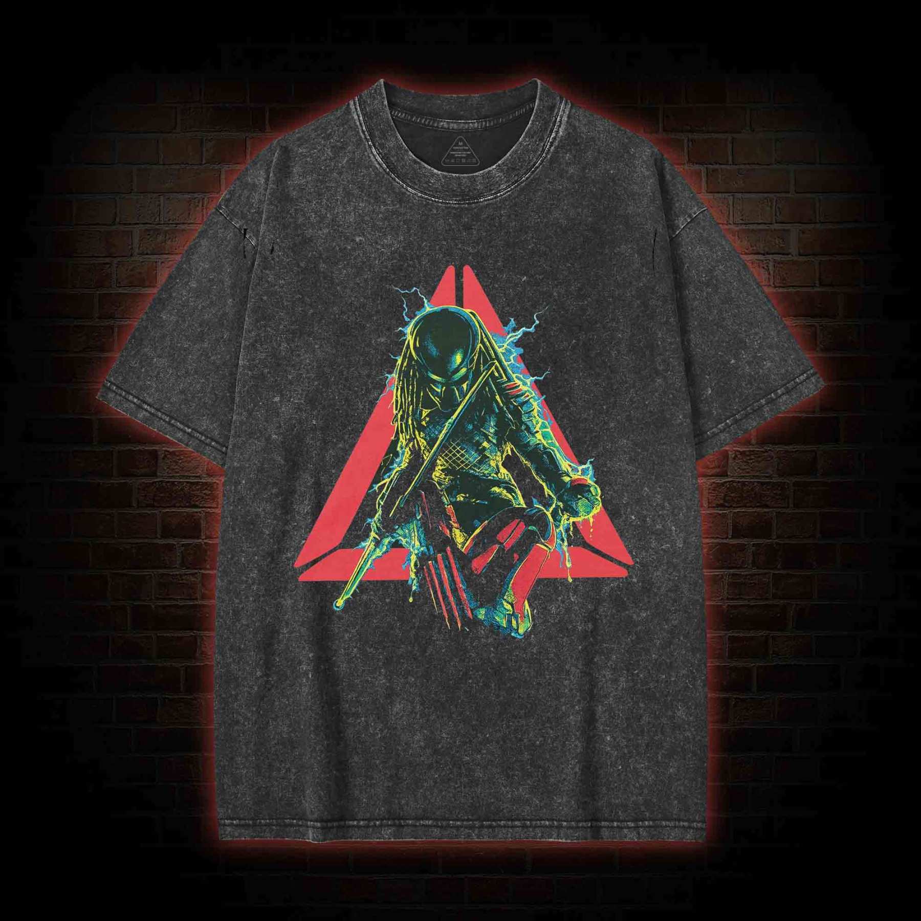 Retro Cult Alien Hunter Washed T-shirt