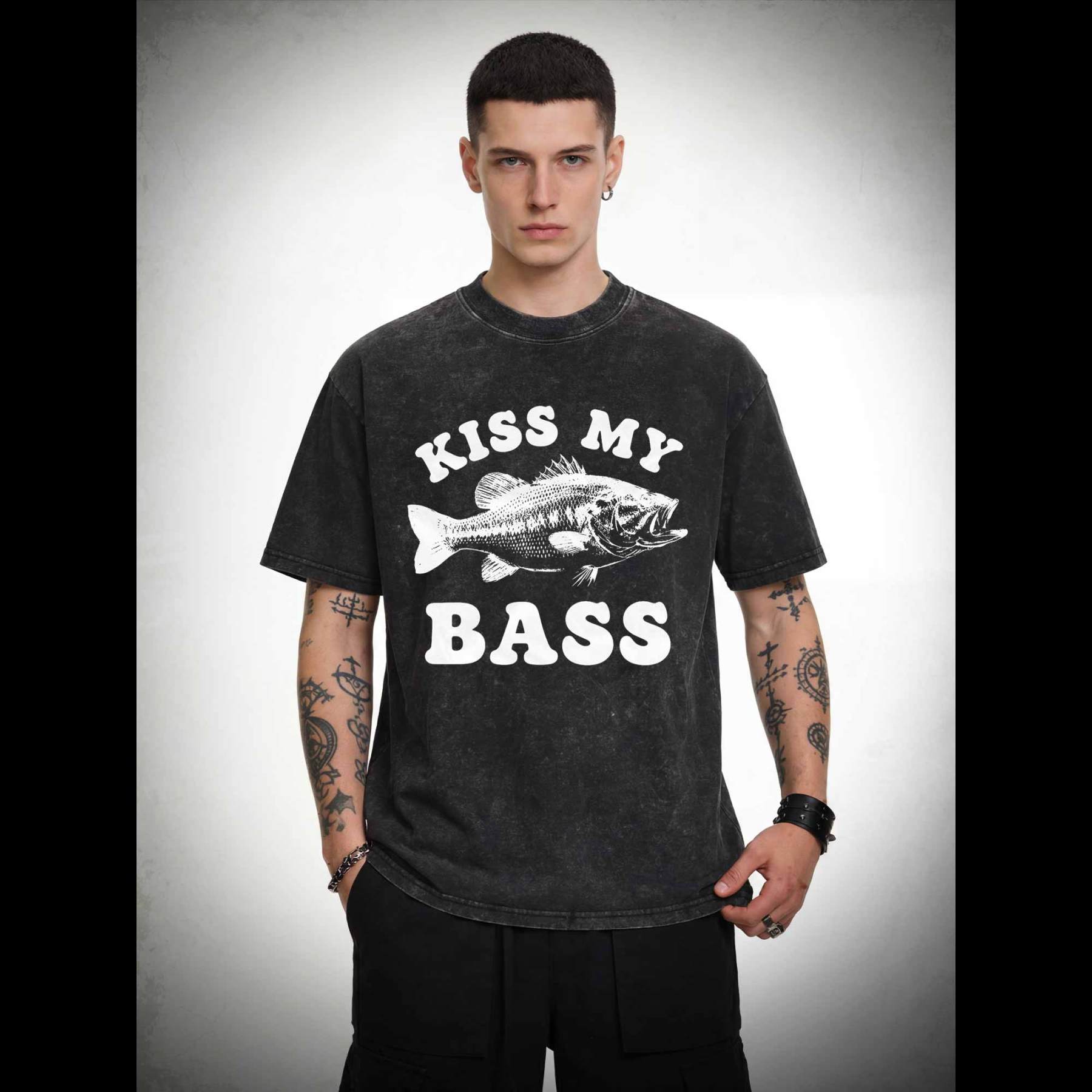 Kiss My Bass Washed T-shirt