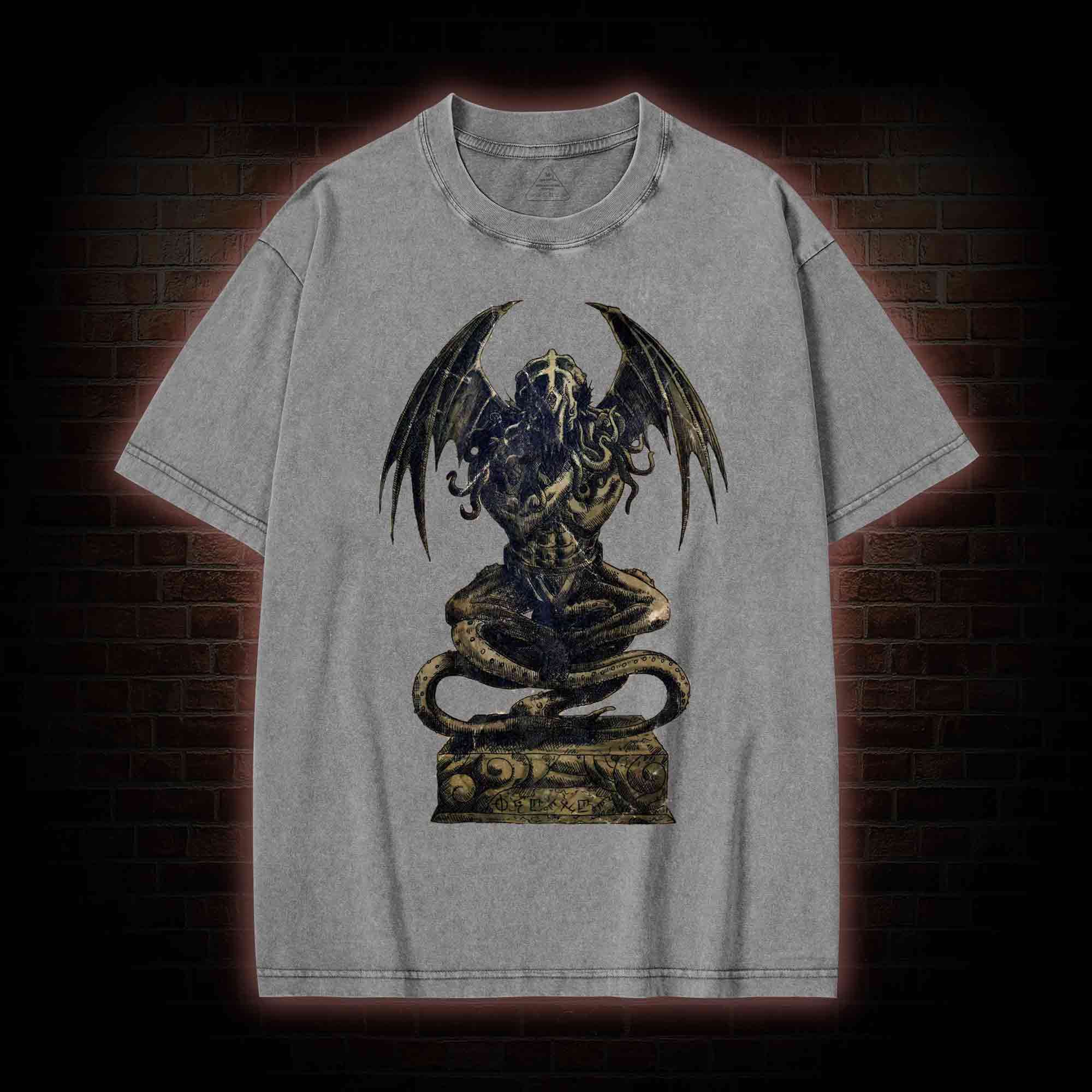 Cthulhu Idol Washed T-shirt
