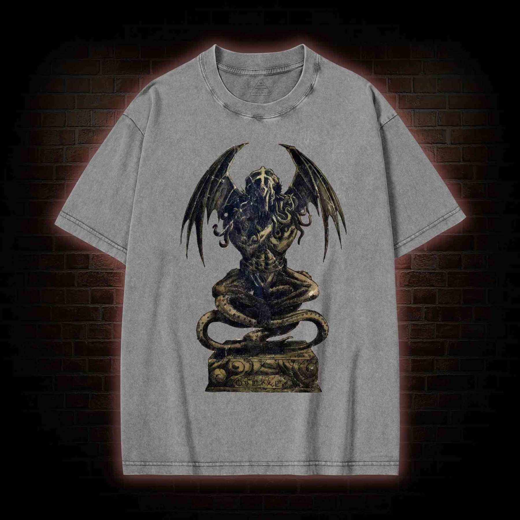 Cthulhu Idol Washed T-shirt
