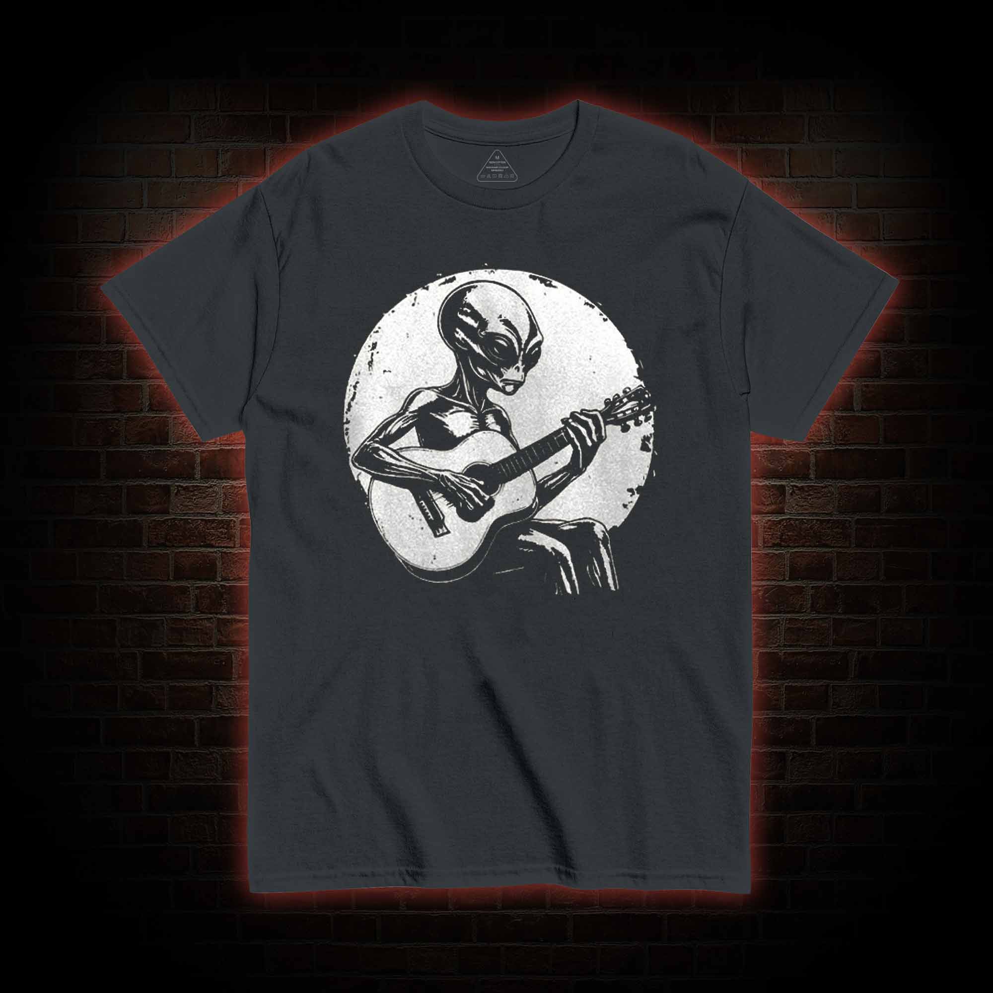 Vintage Funny Alien T-Shirt 