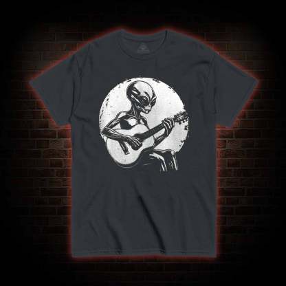 Vintage Funny Alien T-Shirt 