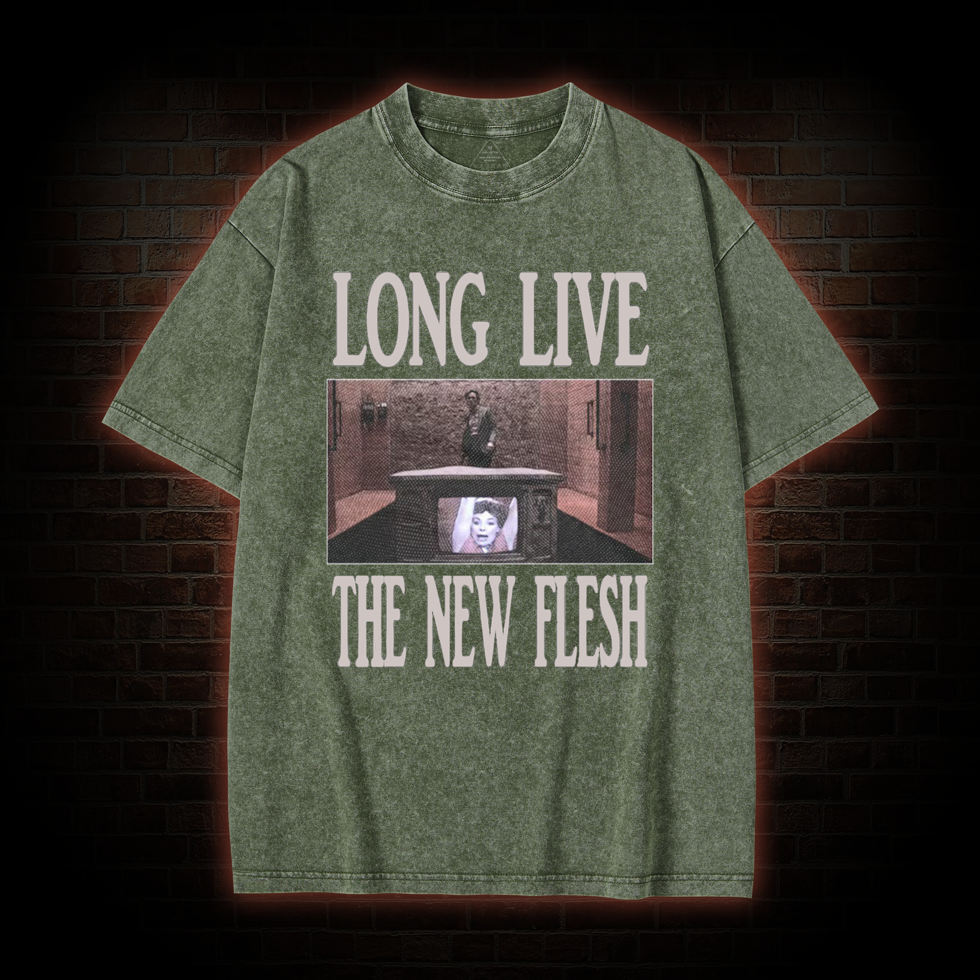 Body horror Washed T-shirt