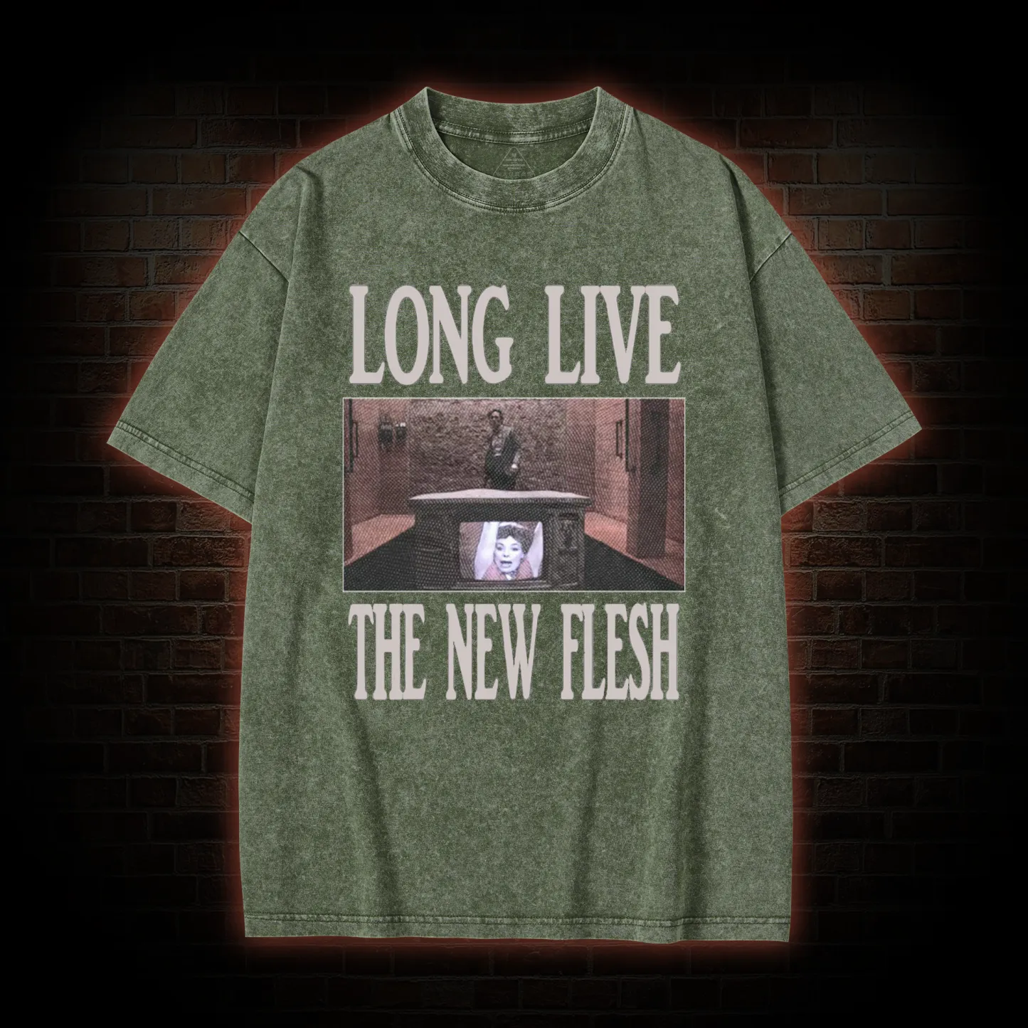 Body horror Washed T-shirt