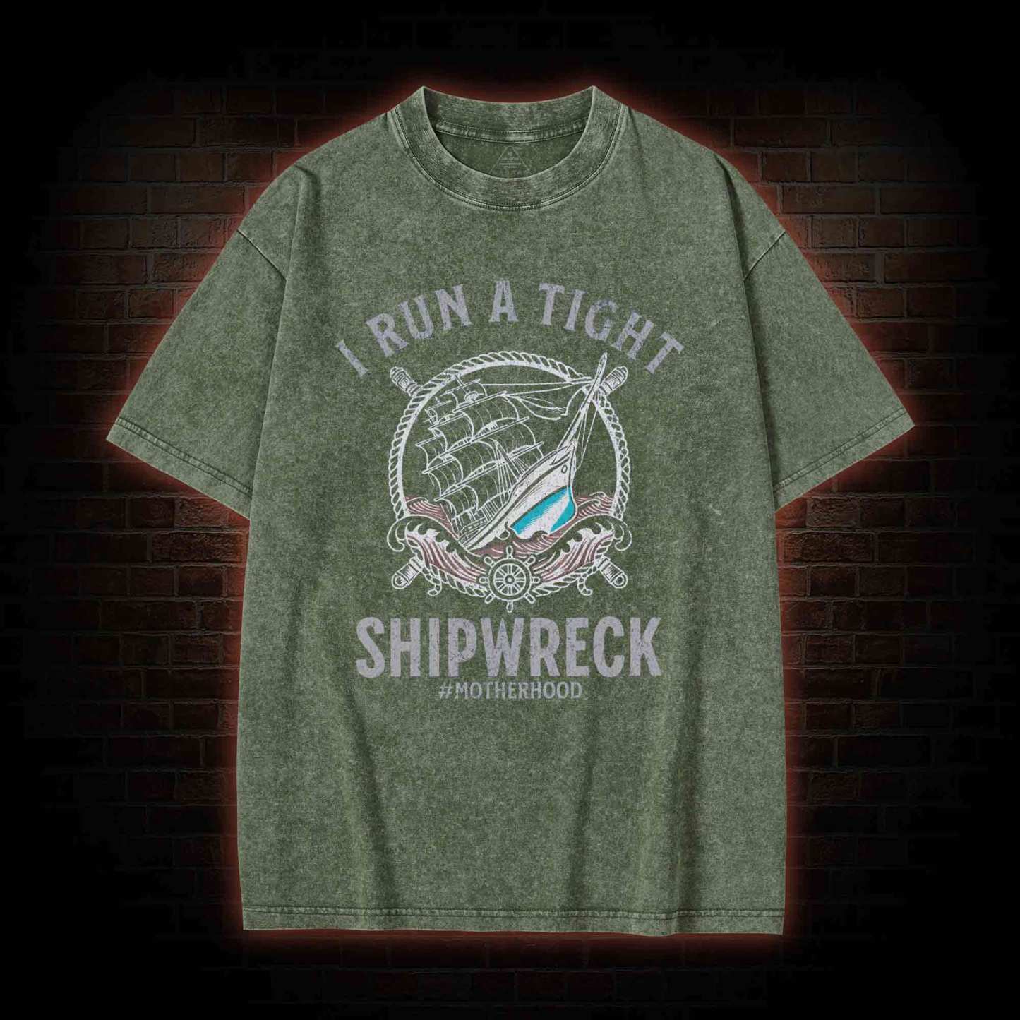 I Run a Tight Shipwreck Washed T-shirt