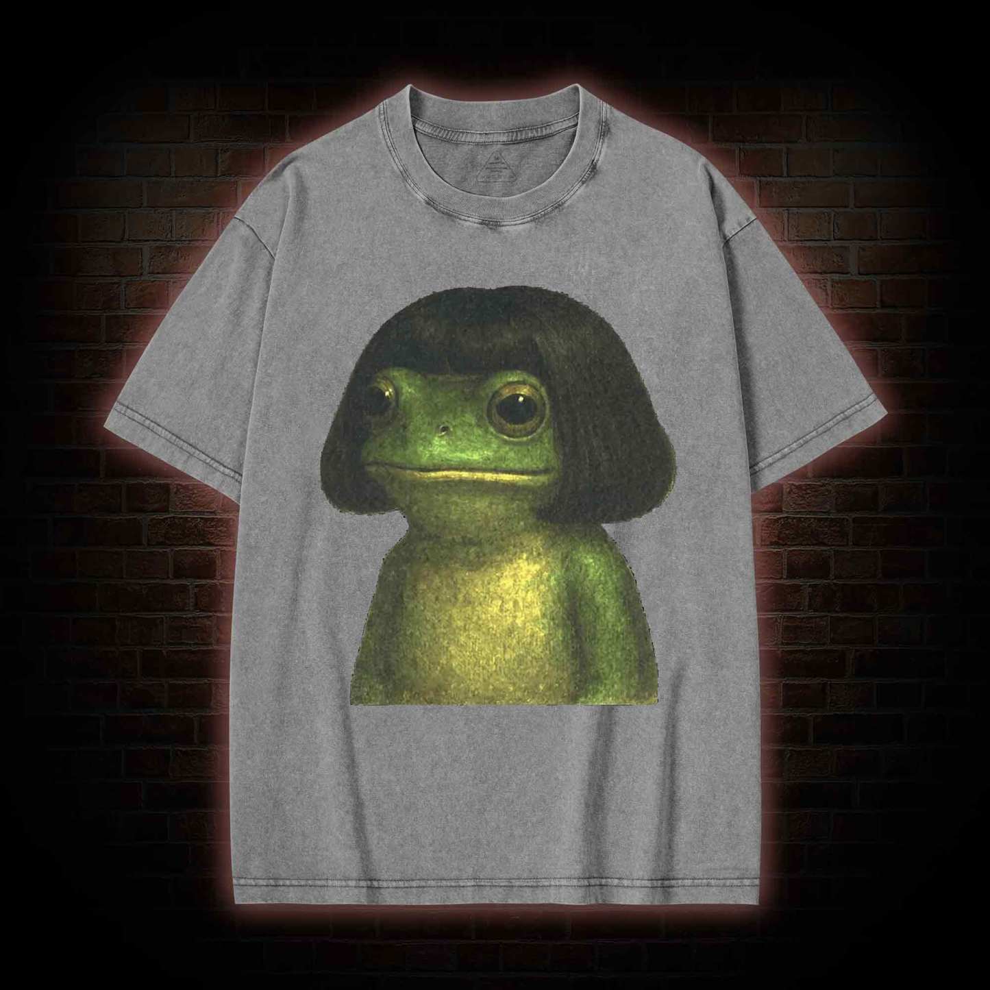 Frog With Bob Haircut Washed T-shirt