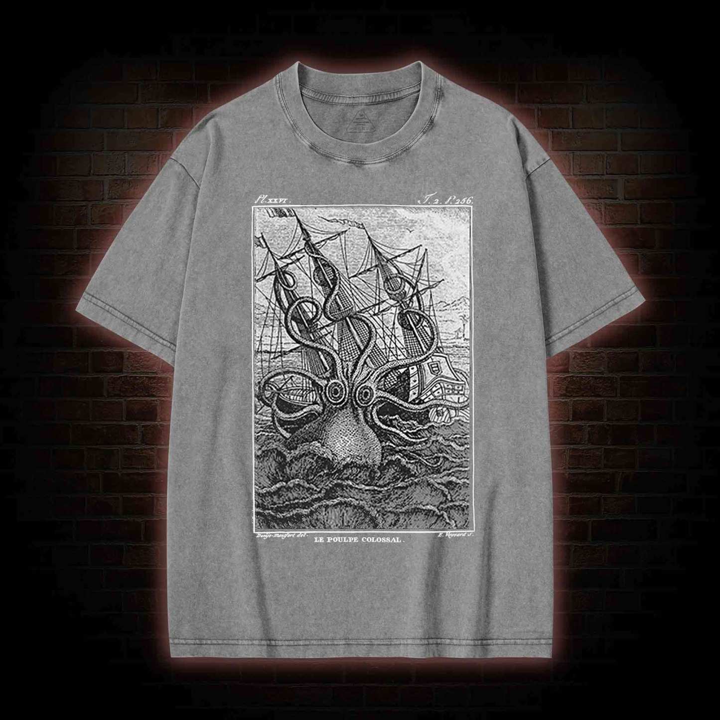 Giant Octopus Washed T-shirt