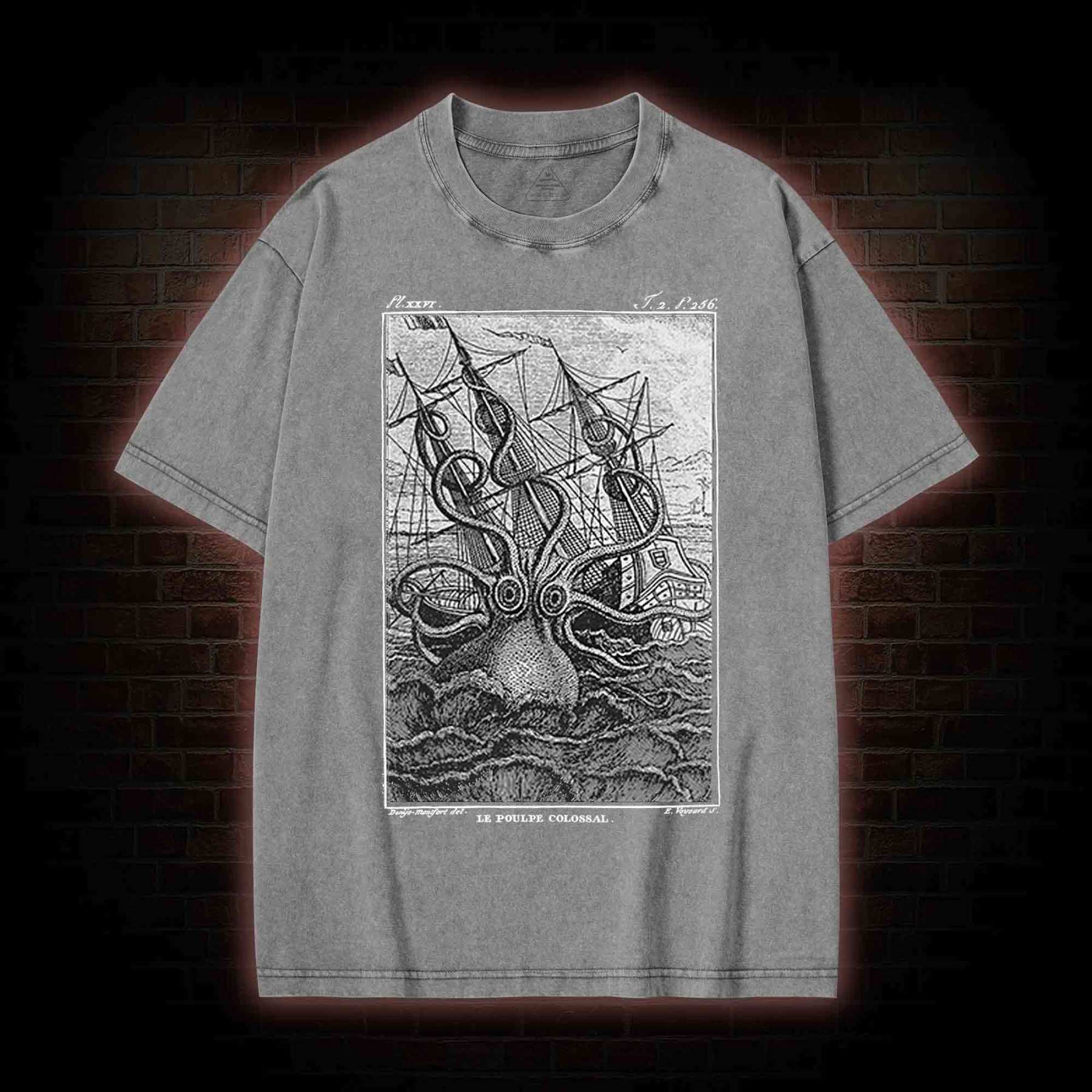 Giant Octopus Washed T-shirt
